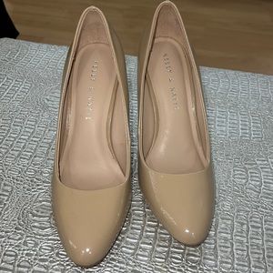 Tan Heel US Size 7